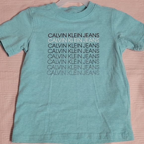 Top - Picture 2 of 2